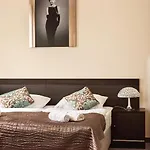 Hotel Adriana 3*
