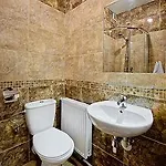 Hotel Adriana 3*